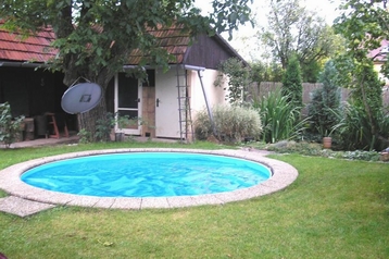 Slovaška Chata Semerovo, Eksterier